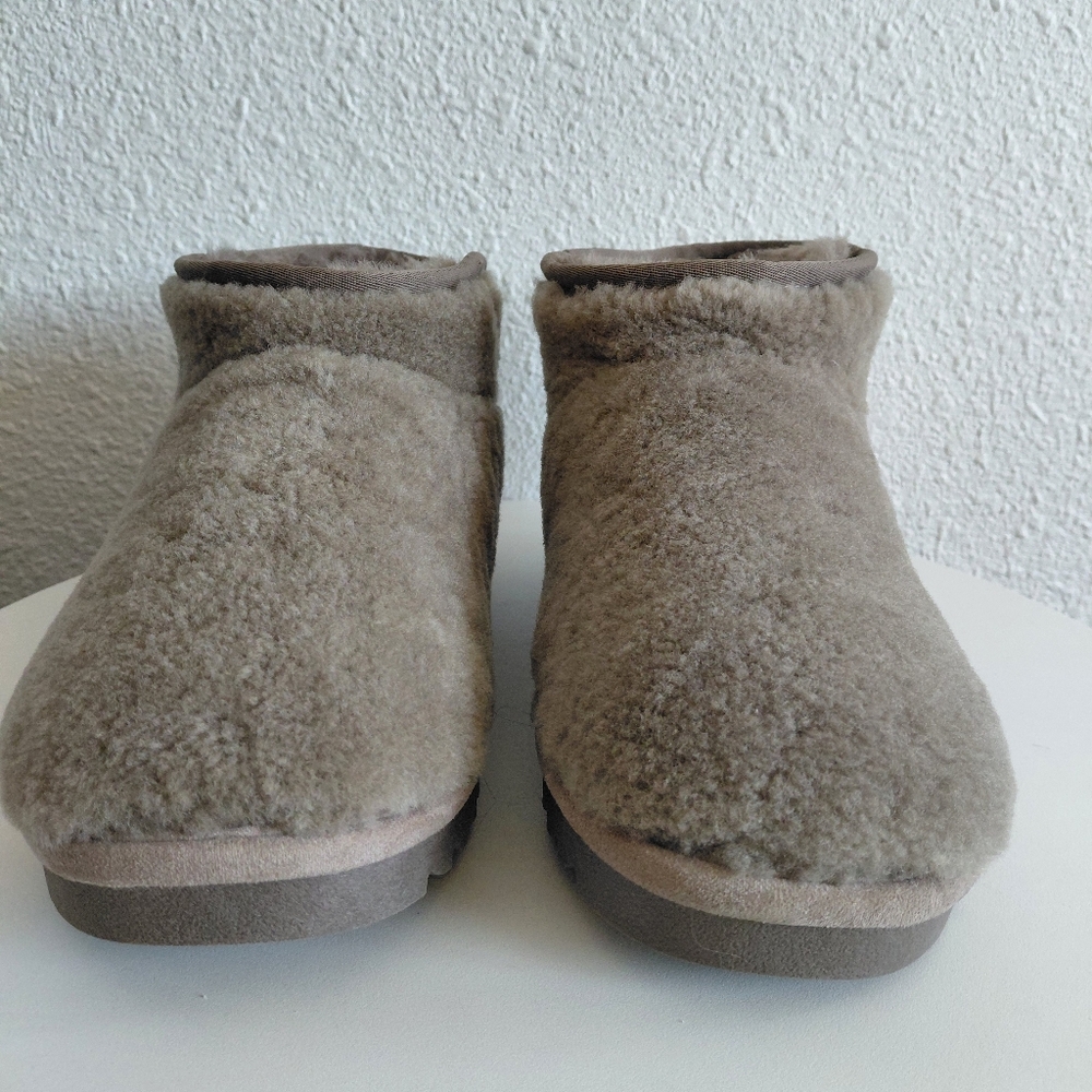 NWOB Steve Madden Cabin Taup Real Fur Upper Faux Fur Lining Booties - Picture 9 of 15